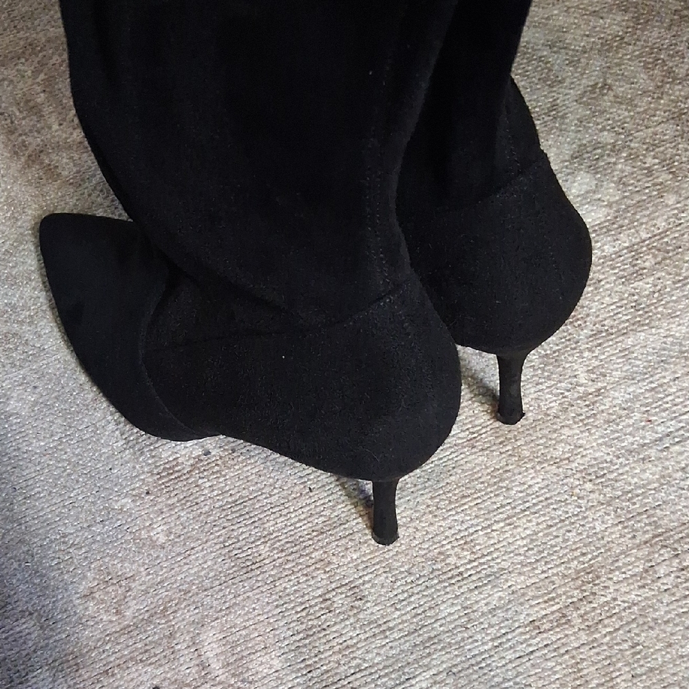 Nine West Black Heeled Boots - Picture 3 of 7